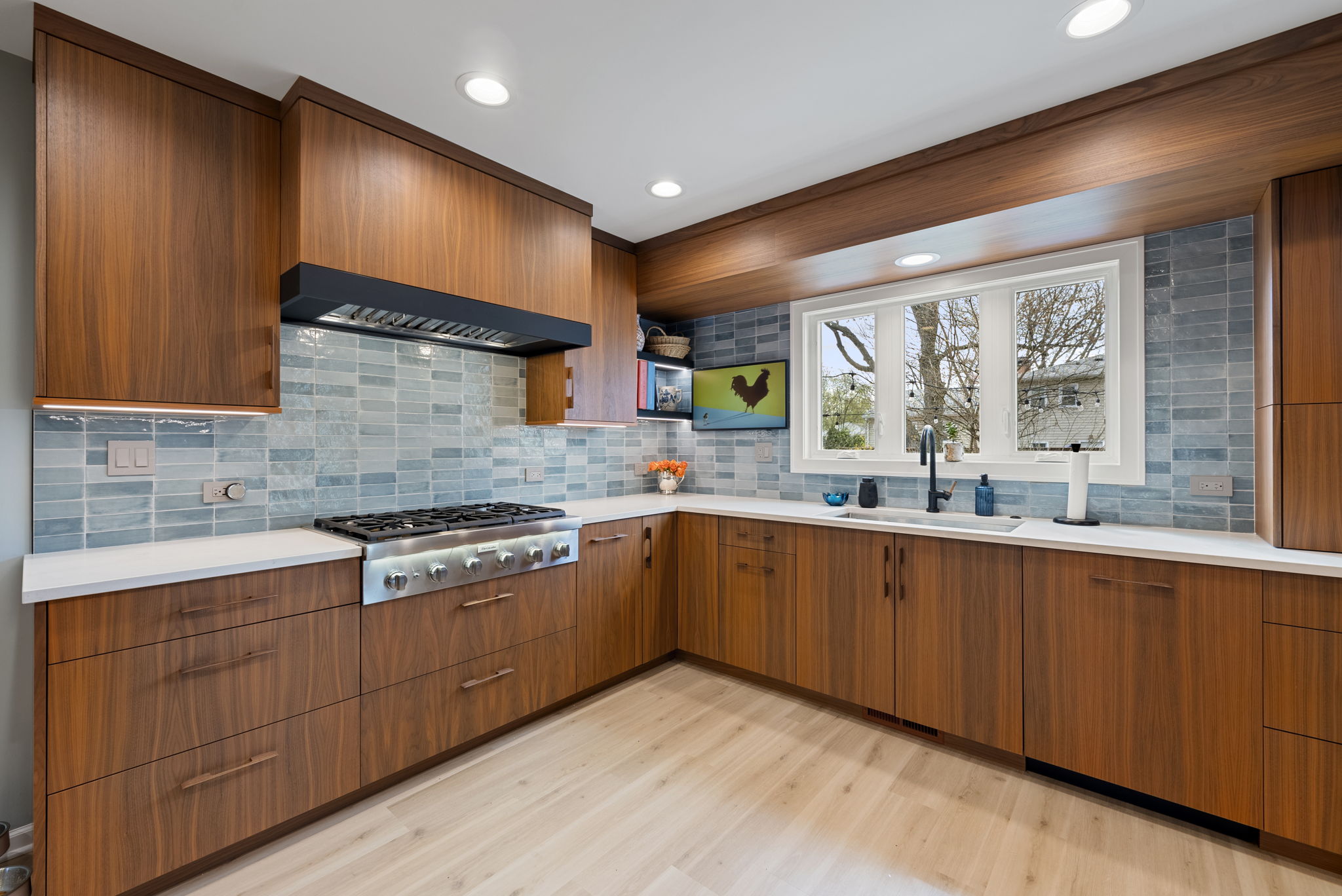 19-web-or-mls-242-n-wilke-rd
