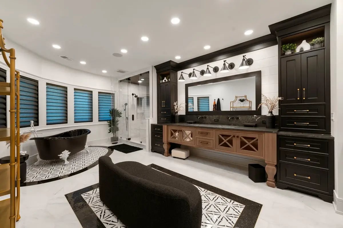 97-web-or-mls-1001-n-forrest-ave
