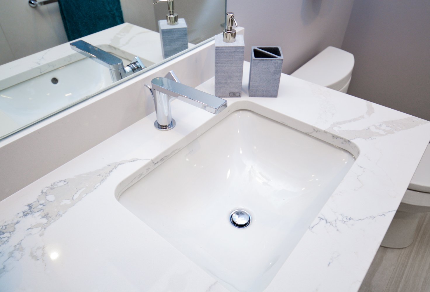 Knowles - Bathroom Plumbing Fixtures