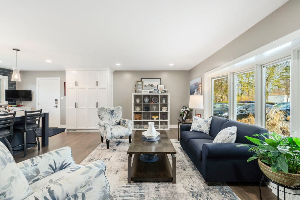 2-web-or-mls-706-busse-rd