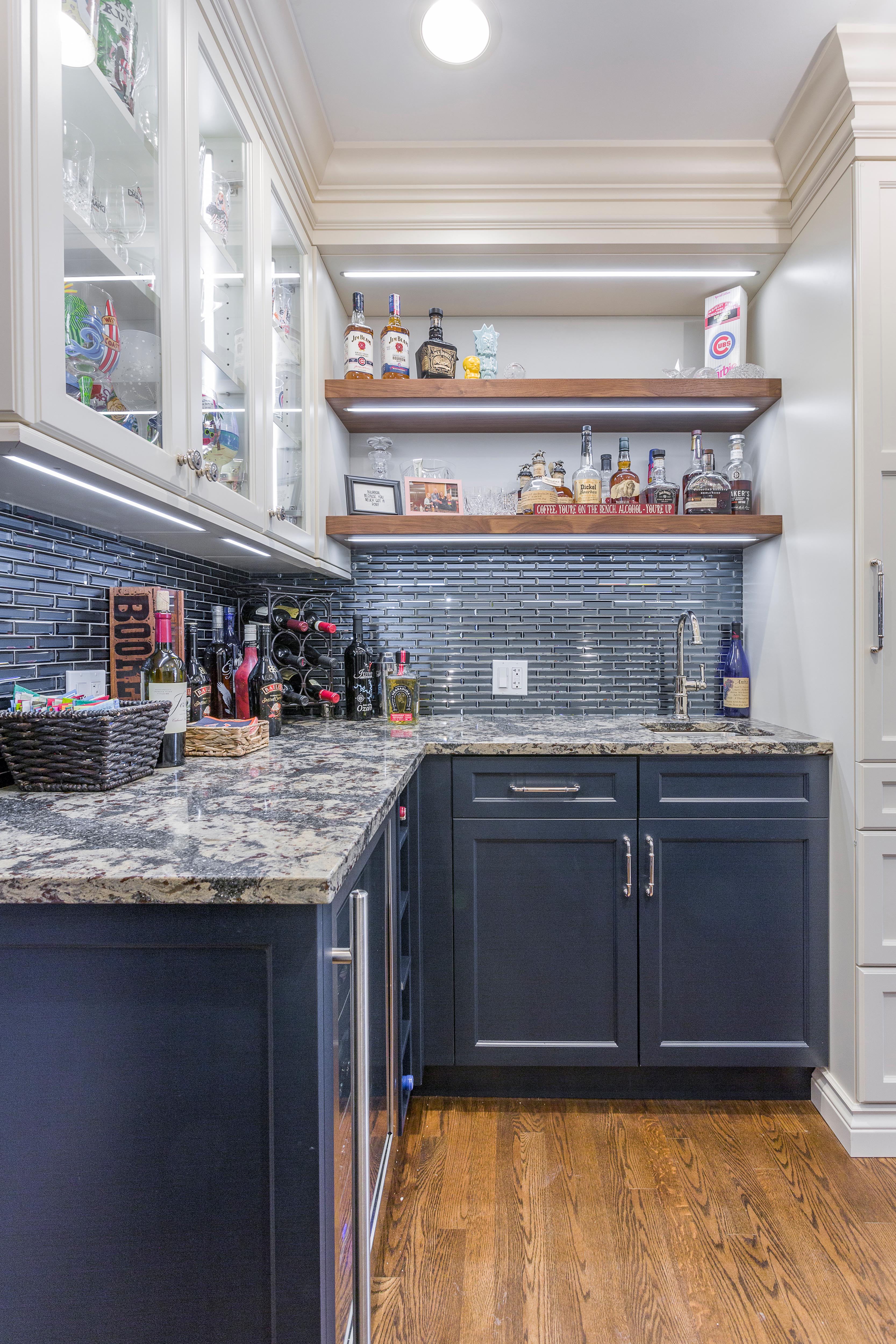 https://5237130.fs1.hubspotusercontent-na1.net/hubfs/5237130/1305%20Mayfair_Butlers%20Pantry_30.jpg