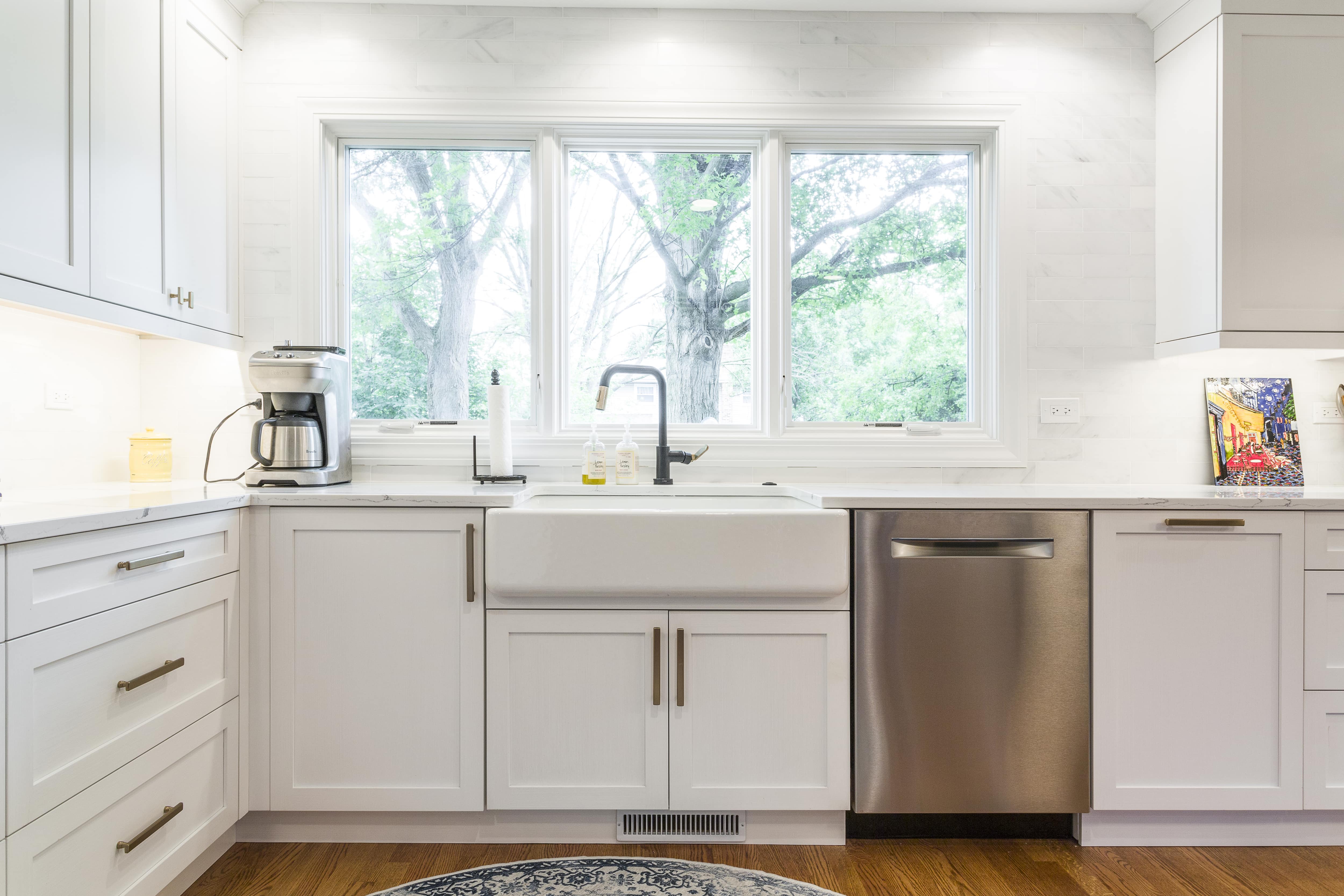 1315 S Mitchell_Kitchen-10-min