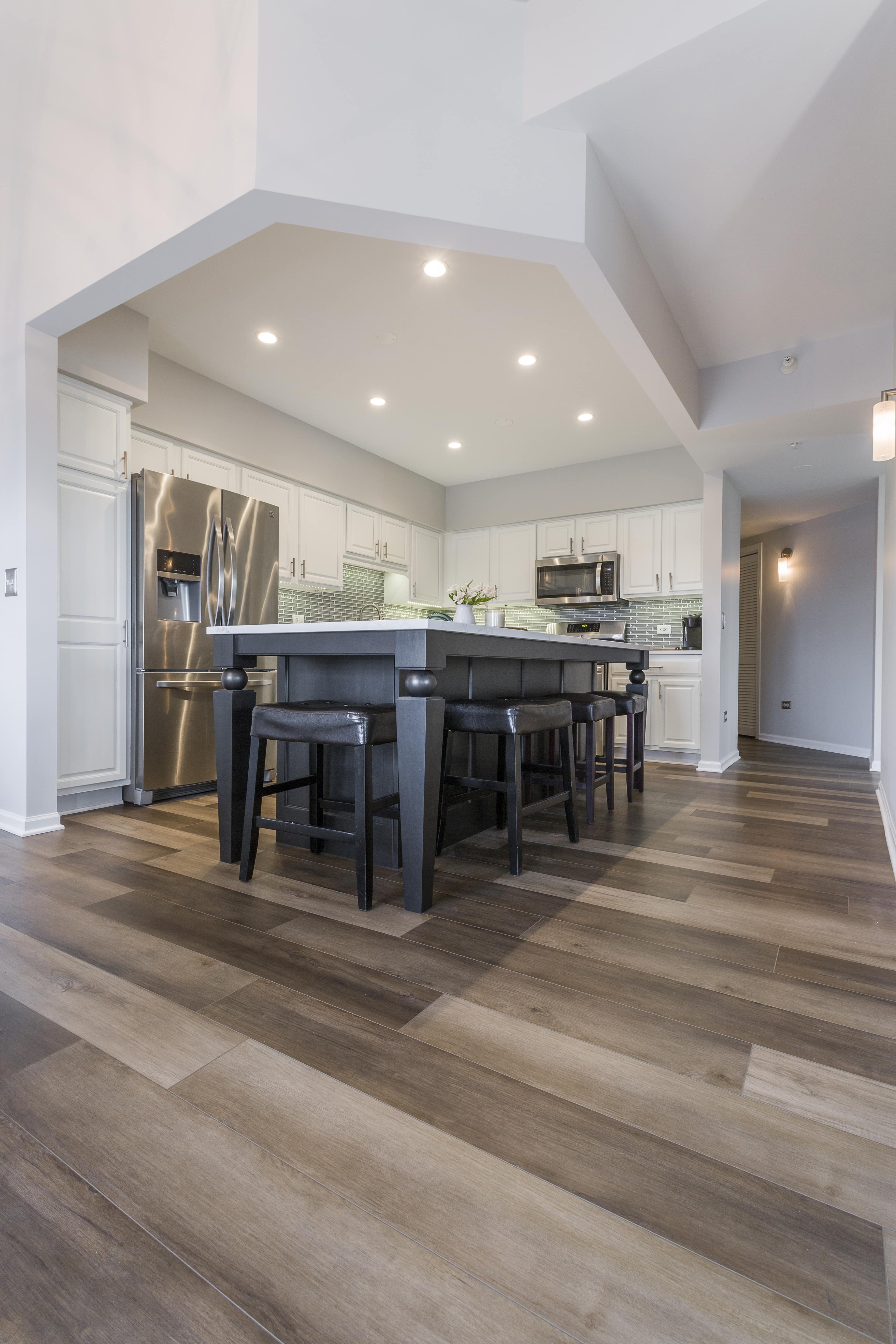 200 W Campbell_Kitchen_18-min