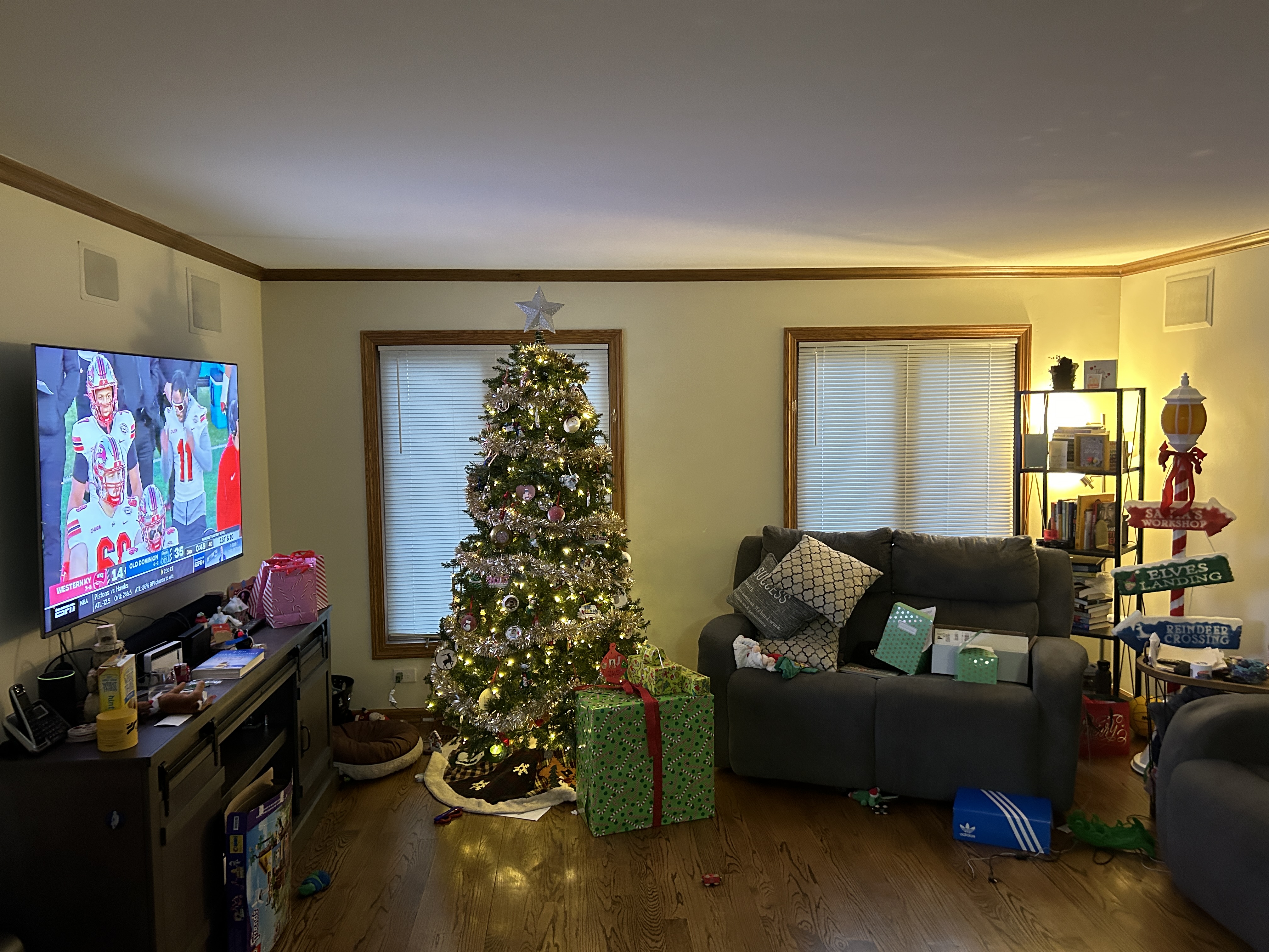 20231218_220058928_iOS