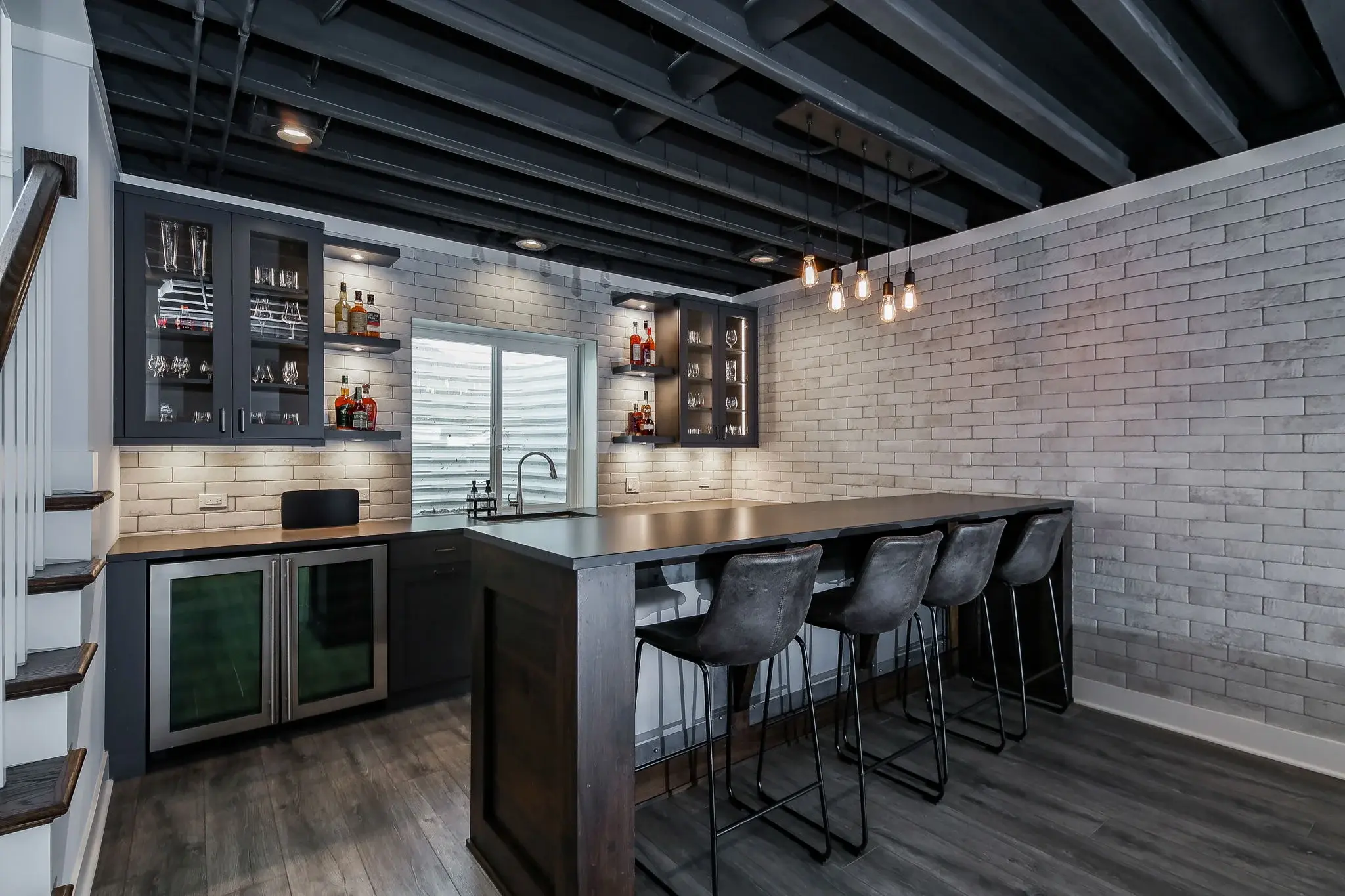 3-web-or-mls-1130 N Walnut Ave-4 (1)-1
