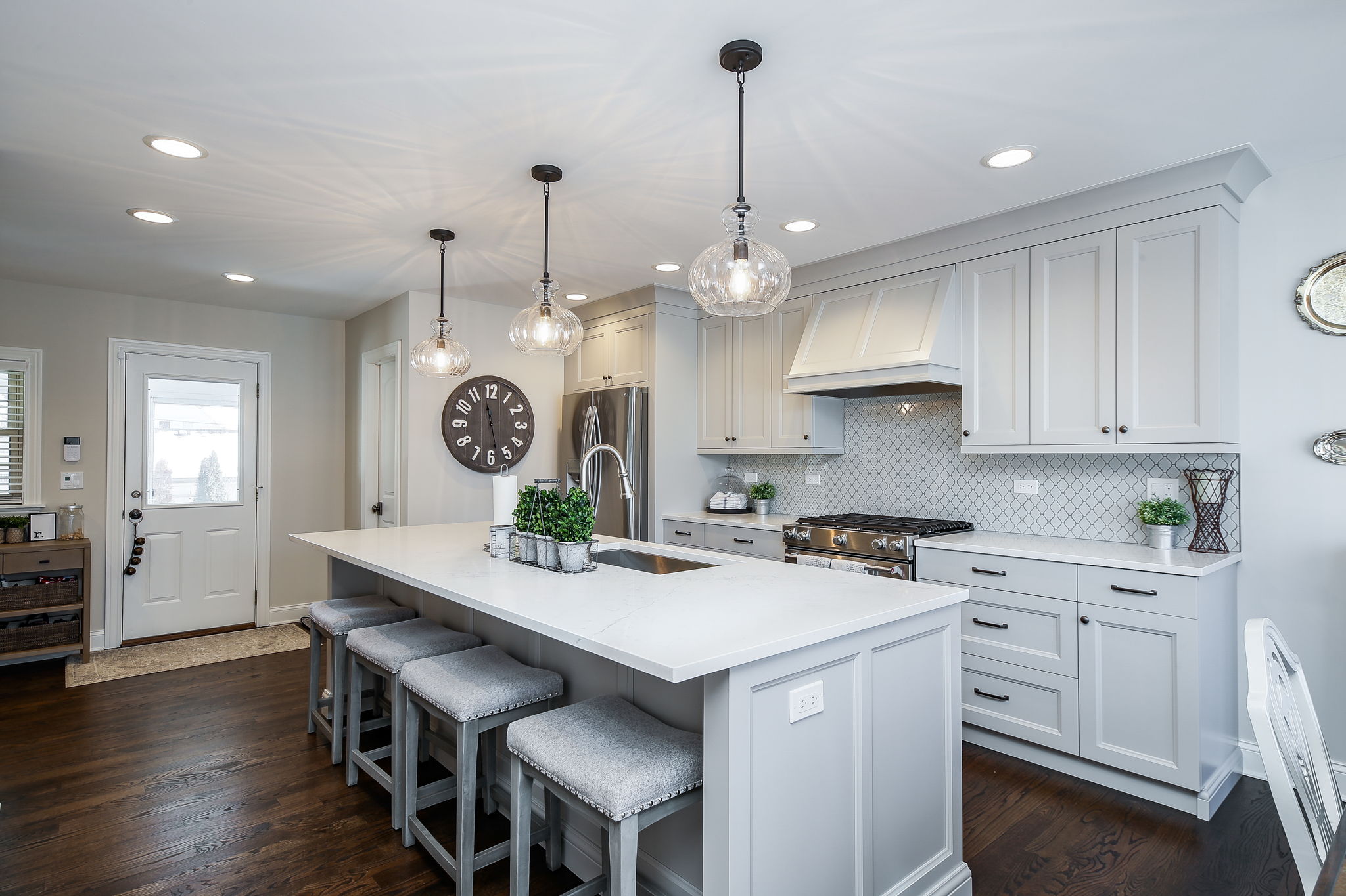 https://5237130.fs1.hubspotusercontent-na1.net/hubfs/5237130/3-web-or-mls-Kitchen%202.jpg