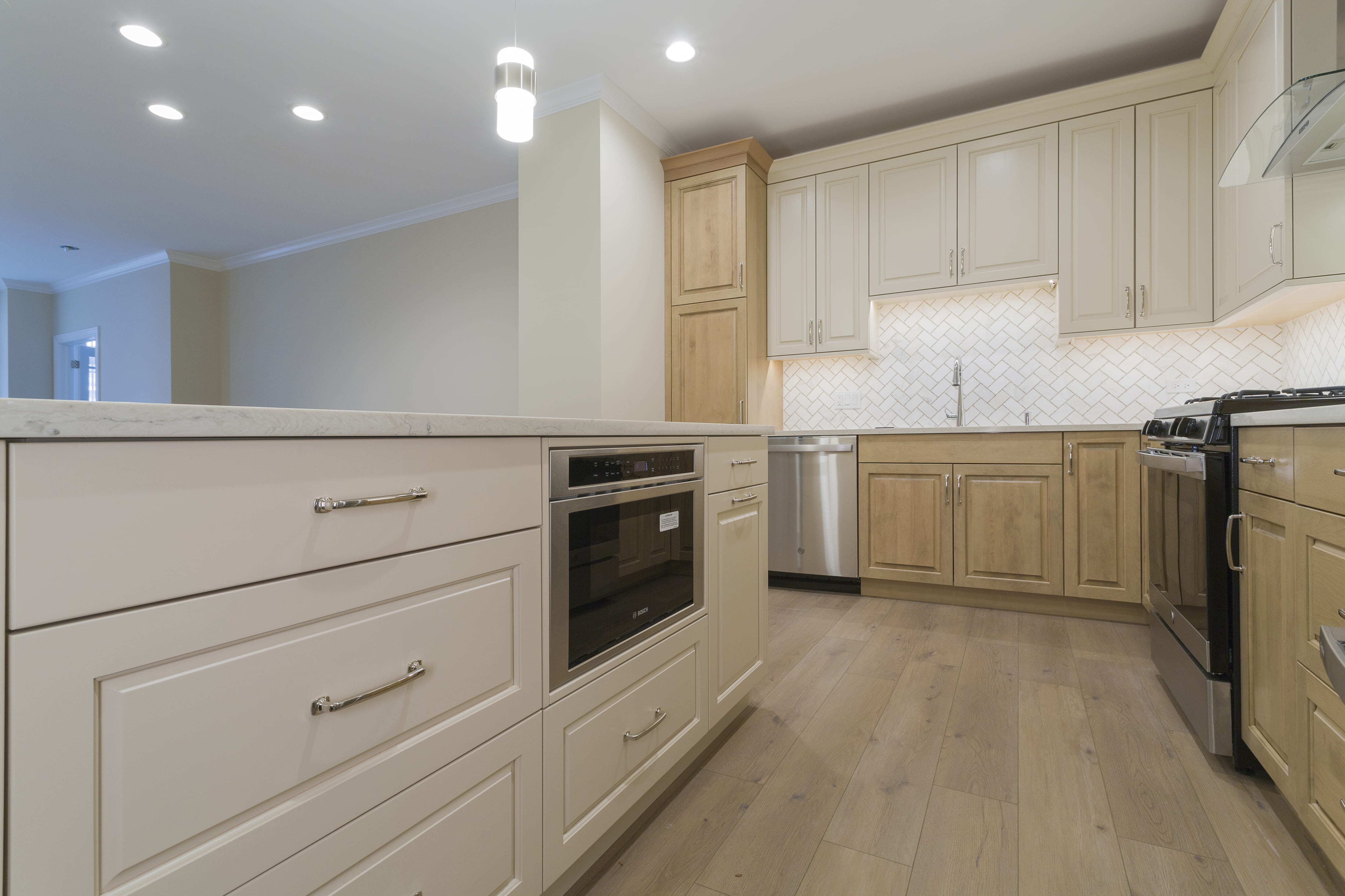 https://5237130.fs1.hubspotusercontent-na1.net/hubfs/5237130/45PrairePark_Kitchen_43-min.jpg