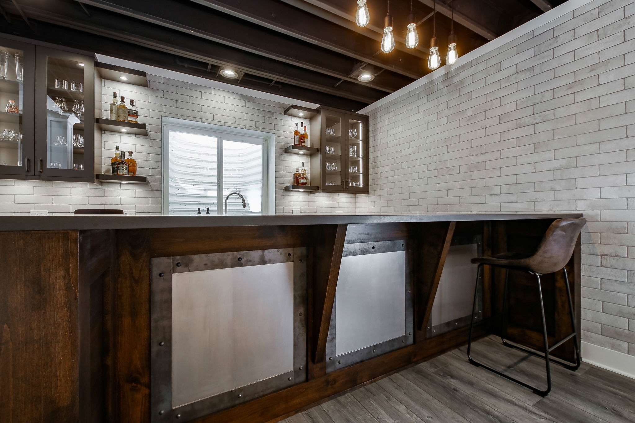 https://5237130.fs1.hubspotusercontent-na1.net/hubfs/5237130/5-web-or-mls-1130%20N%20Walnut%20Ave-3.jpg