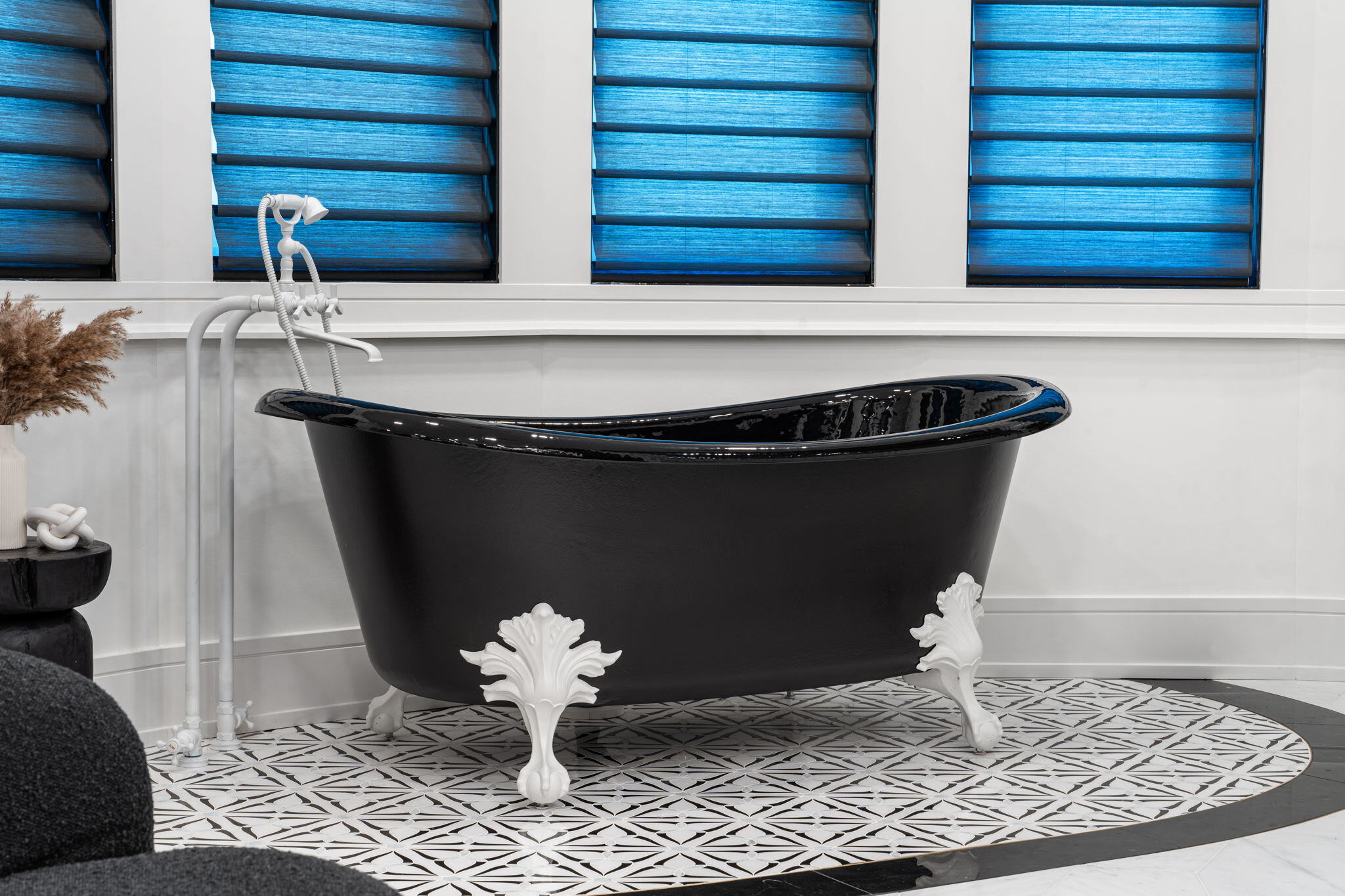 106-web-or-mls-1001-n-forrest-ave