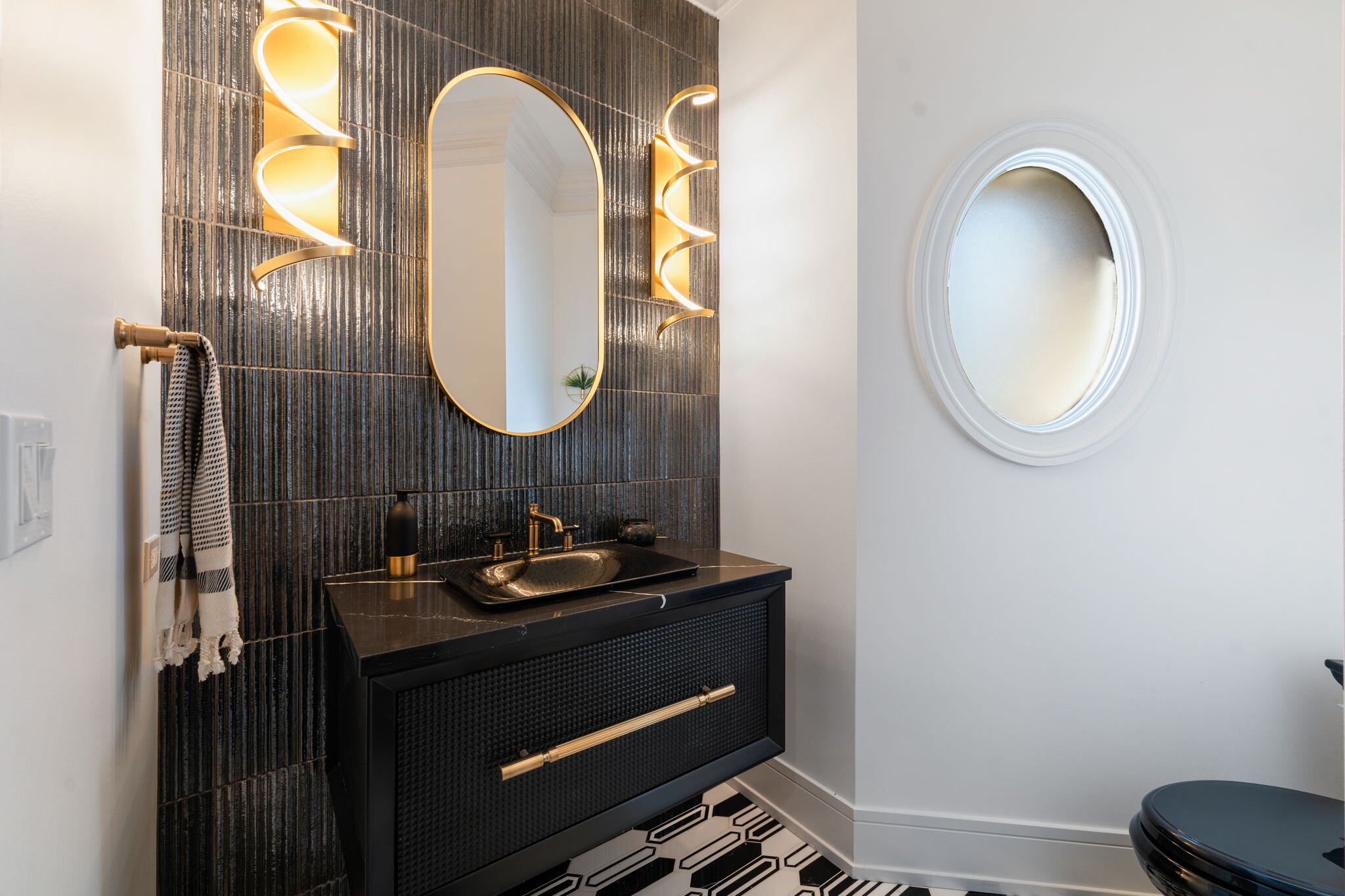 13-web-or-mls-1001-n-forrest-ave