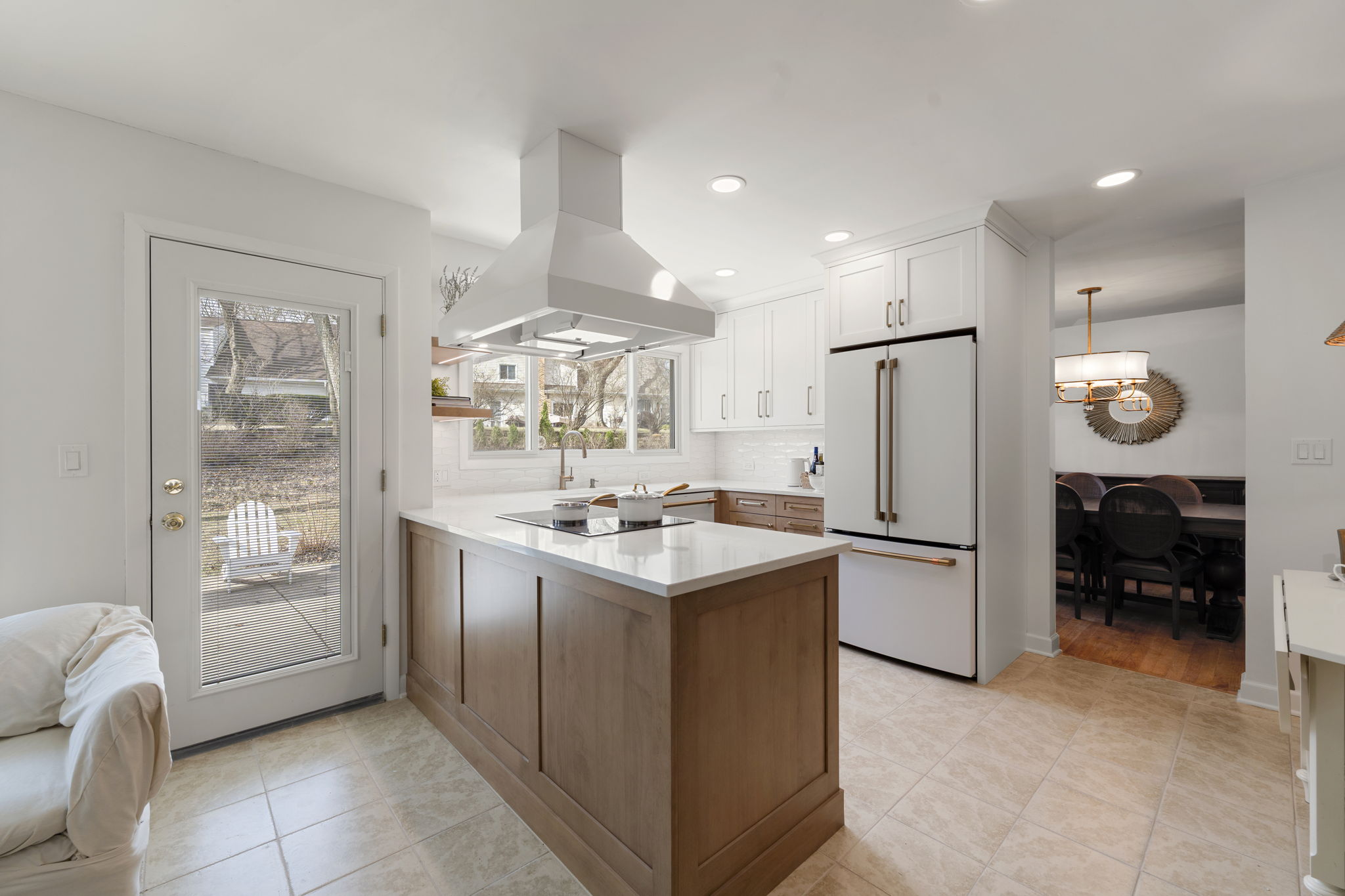 1-web-or-mls-4373-wilson-ave