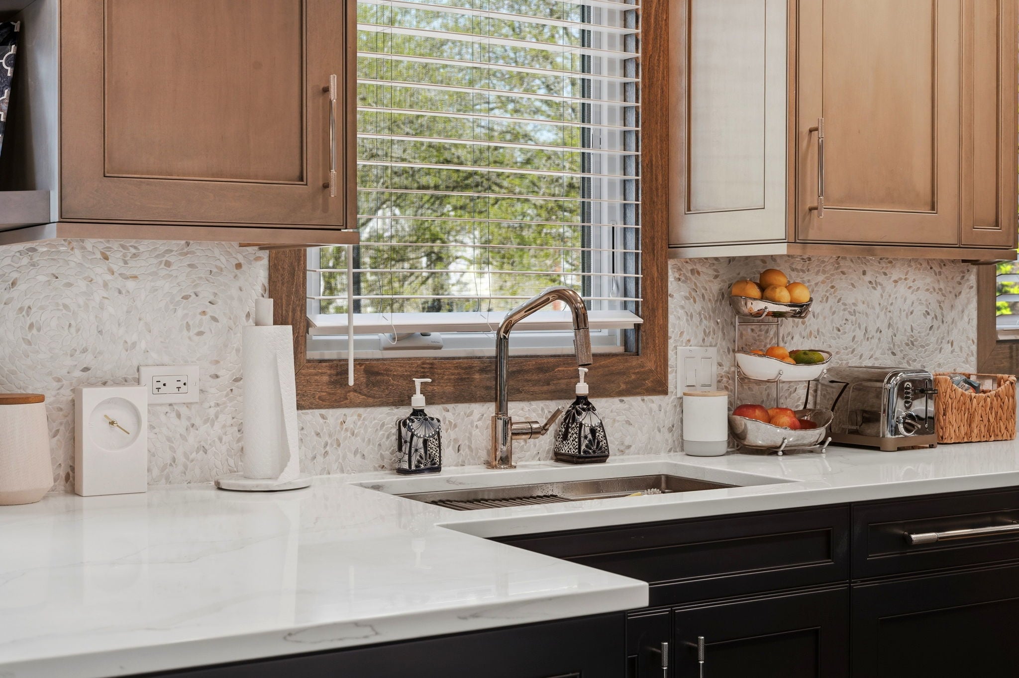 11-web-or-mls-1889-maple-ave-unit-n5