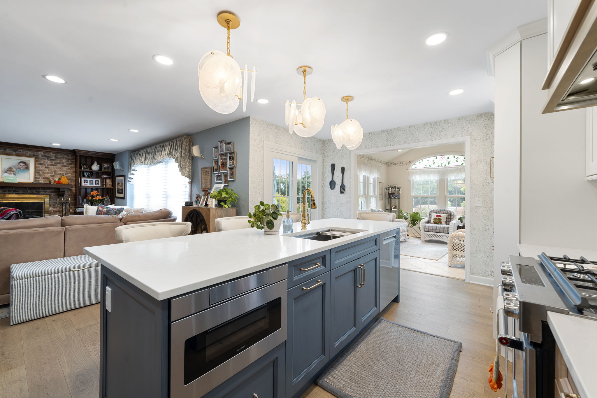 7-web-or-mls-2151-n-coldspring-rd