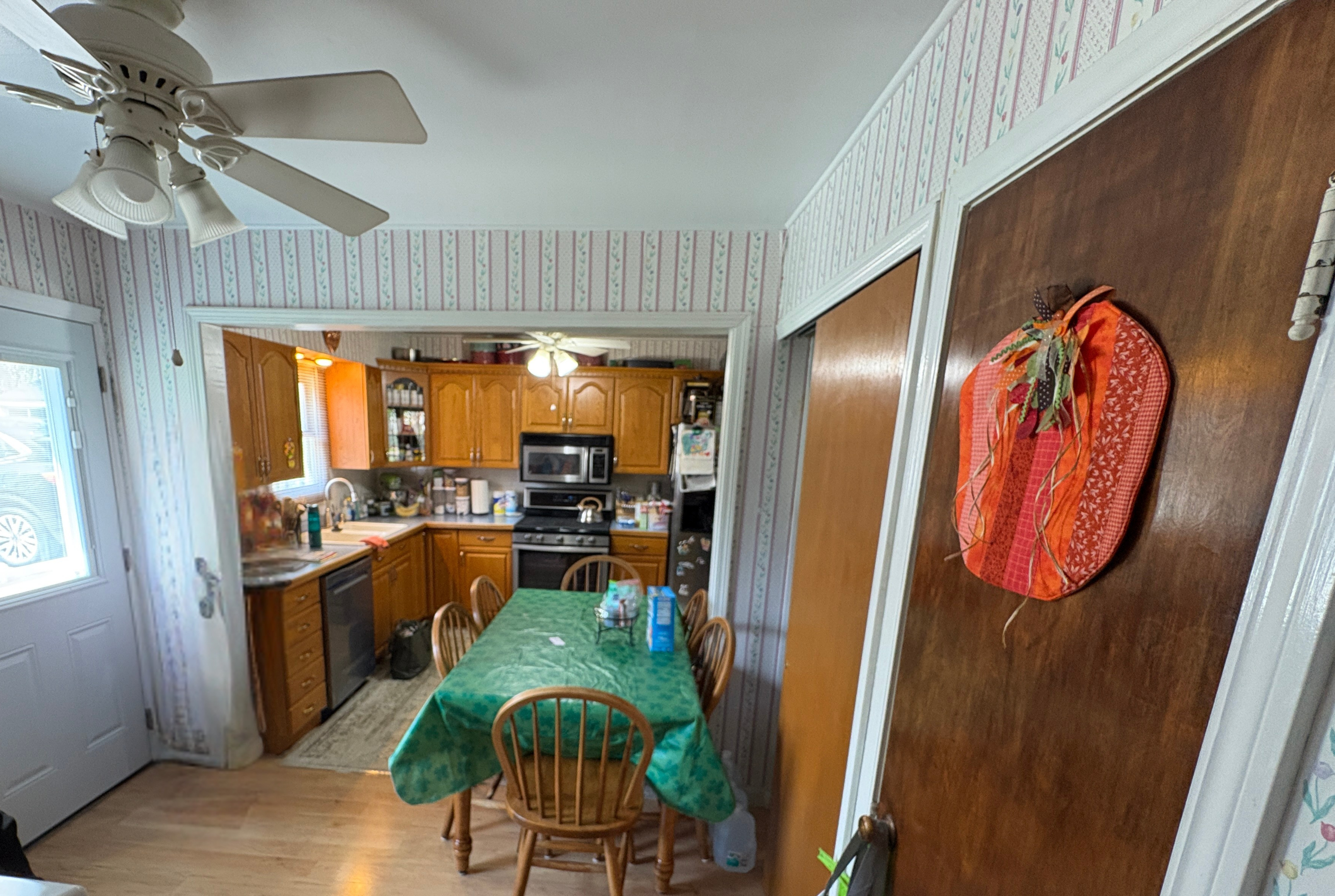 20250428_190538542_iOS - Edited