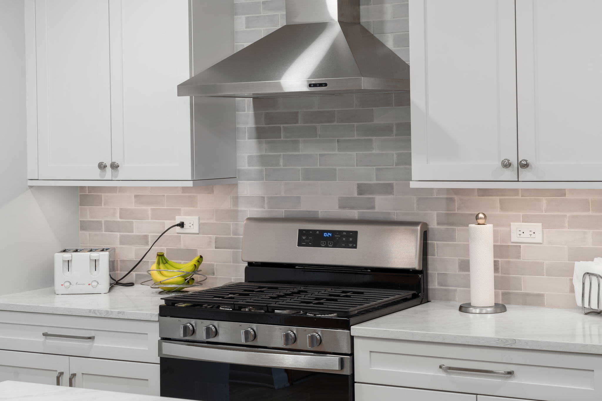 https://5237130.fs1.hubspotusercontent-na1.net/hubfs/5237130/Klopke/15-web-or-mls-4601-magnolia-dr.jpeg